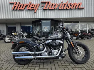 Harley-Davidson FLSTSB Cross Bones (bj 2009)
