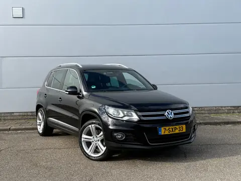 Volkswagen Tiguan 1.4 TSI Sport&Style (bj 2014) R-LINE|XENON-LED|NAVI|ALCANTARA