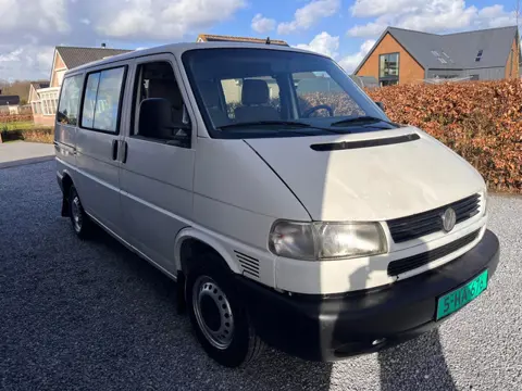 Volkswagen Transporter T4 2.5