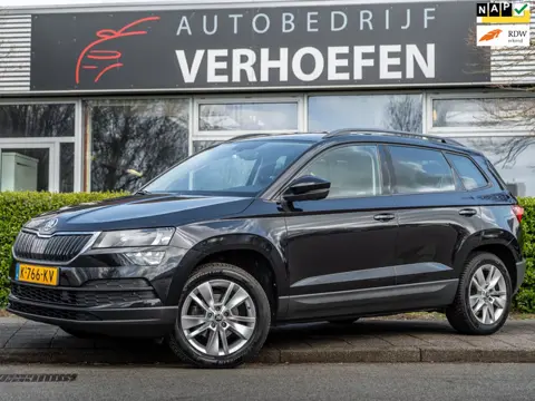 Skoda Karoq 1.5 TSI ACT Business Edition - AUTOMAAT - PARKEER HULP -ADAPTIVE / LANE ASSIST - INCL BT