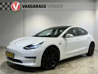 Tesla Model 3 Performance AWD 75 kWh | Navigatie | LM Velgen 20" | Voorstoelen Verwarmd | Panoramada