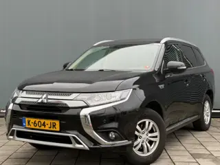 Mitsubishi Outlander BWJ 2021 | 2.4 225PK PHEV Pure | CLIMA | NAVI | STOELVERW | LEDER | CAMERA A | 