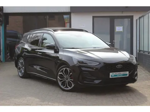 Ford Focus Wagon 1.0 EcoBoost Hybrid ST Line X Driver Ass Pack, Winter Pack, Elek Trekhaak, 18", Pan