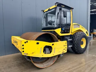 Bomag BW213D-5 (bj 2017)