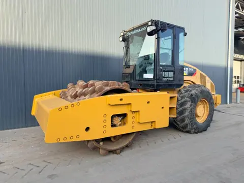 Cat CP76 (bj 2011)