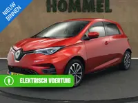 Renault ZOE R135 Intens 52 kWh - KOOPACCU - DODEHOEKDETECTIE - ACHTERUITRIJCAMERA - PARKEERSENSOREN 