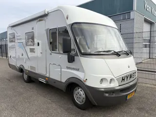 Hymer B 514 2.8 JTD 128pk Omvormer Solar in zeer goede staat van onderhoud