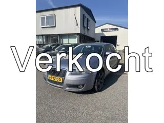 Audi A3 Sportback 2.0 FSI Attraction 5 Deurs,Navigatie,Clima enz. Lichte schade op linker voorscherm
