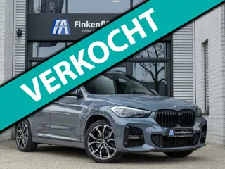 BMW X1 XDrive25e M-sport 220 pk |Memory |Head-up |H.K audio |Trekhaak |ACC |Leder |Sfeer |