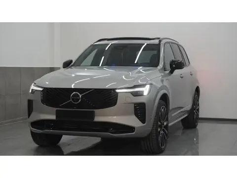 Volvo XC90 2.0 T8 Plug-in hybrid AWD Plus Dark ** PANORAMA, TREKH, B&W SOUND, LUCHTVERING, 22-inch L