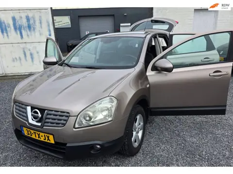 Nissan Qashqai 2.0 Tekna 5 deurs zeer netjes