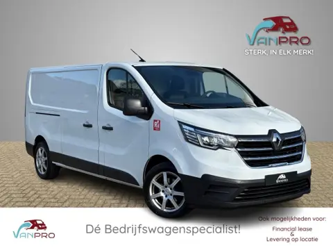 RENAULT TRAFIC 2.0 dCi 150 PK L2H1 RED / Carplay / Cruise / LED / Trekhaak / Airco / DAB / Bluetooth