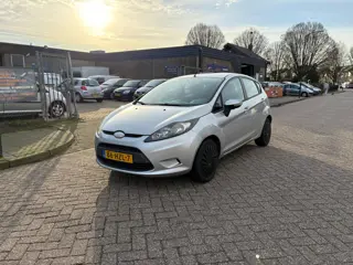 Ford Fiesta 1.25 Trend INRUILKOOPJE!