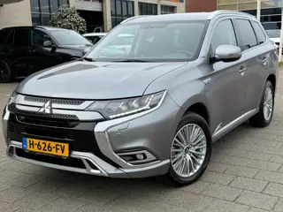 Mitsubishi Outlander 2.4 PHEV Intense