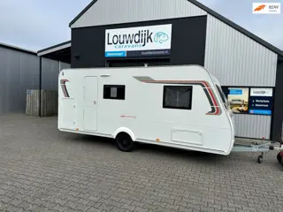 STERCKEMAN Easy 490 TK ’24 (Stapelbed, Vastbed, Garage)