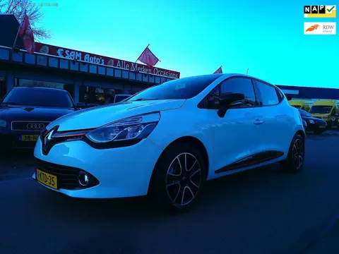 Renault Clio 0.9 TCe Expression (NAVI +Airco )