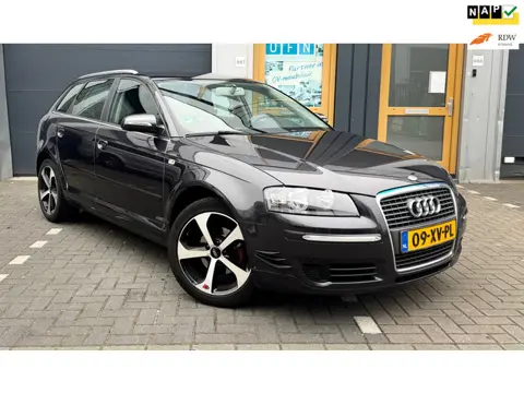 Audi A3 Sportback 1.6 Attraction Pro Line