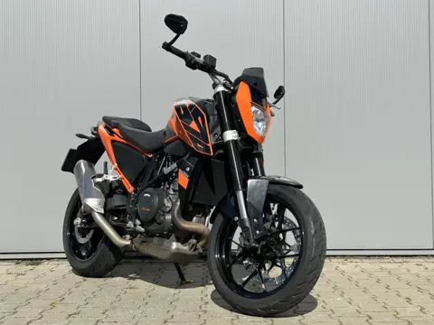 2017 KTM 690 Duke 73pk ABS - Kleurenscherm (bj 2017)