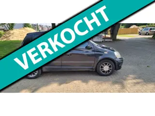 Toyota Yaris 1.3 VVT-i Sol