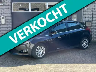Ford Focus 1.6 EcoBoost Titanium NL auto stoelverw parkeerh N.A.P.