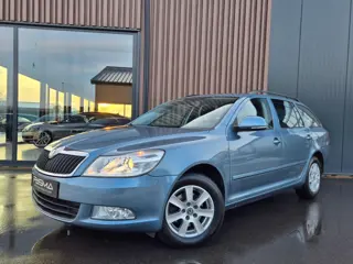 Skoda Octavia Combi 1.4 TSI Ambition Business Line Automaat | Cruise | Stoelverwarming | Clima | Blu