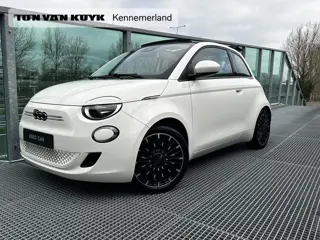 Fiat 500 C Icon 42 kWh Cabrio, Climate control, 17 inch lichtmetalen velgen, Parkeer sensoren achter
