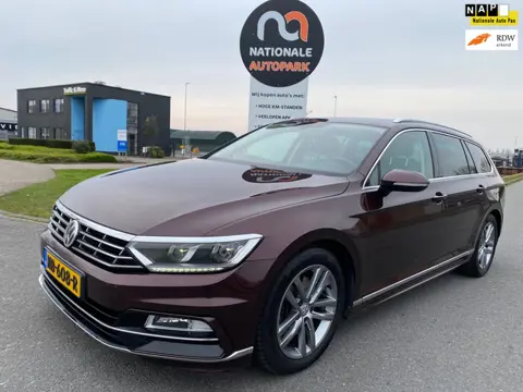Volkswagen Passat Variant | 2017 | 1.6 TDI Connected Series Plus | TOP AUTO | APK
