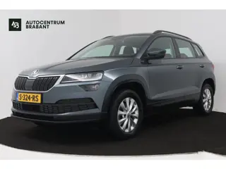 Skoda Karoq 1.0 TSI Clever Edition (NAVIGATIE, STOELVERWARMING, PARKEERSENSOREN, CARPLAY)