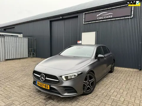 Mercedes-Benz A-klasse A180 AMG PAKKET MAT GRIJS