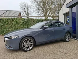 Mazda 3 2.0 e-SkyActiv-G M Hybrid 122 Comfort Aut.