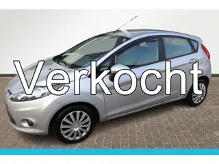 Ford Fiesta 1.4 Trend Automaat. Goed onderhouden, nette staat!