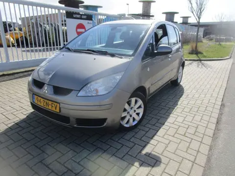 Mitsubishi Colt 1.3 Invite+