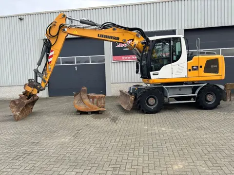Liebherr A 914 Litronic, 2017 Year only 7955 Hours! Very nice condition!