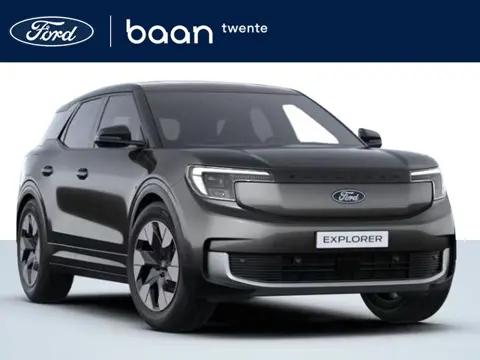 Ford Explorer Premium Extended Range AWD 77 kWh | 1.800kg trekgewicht | Trekhaak | Pano dak | B&O |