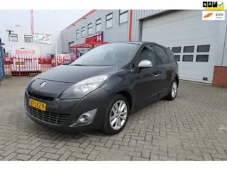 Renault Grand Scénic 1.4 TCe Celsium 7personen. Apk/Climate/Cruise/Navi/Nap/Velgen