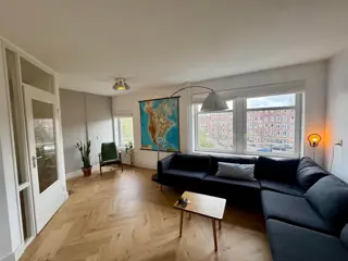 Woning aan de Afrikanerplein te Amsterdam