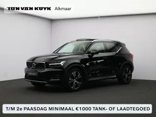 Volvo XC40 T4 Recharge Inscription / Trekhaak / Pan. dak / Styling kit / Privacy glass / Stoel+stuur