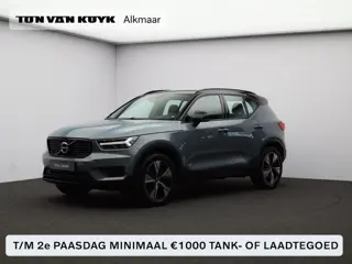 Volvo XC40 T4 Recharge R-Design / Trekhaak / Stoel+stuurwielverwarming / Park assist v+a+camera