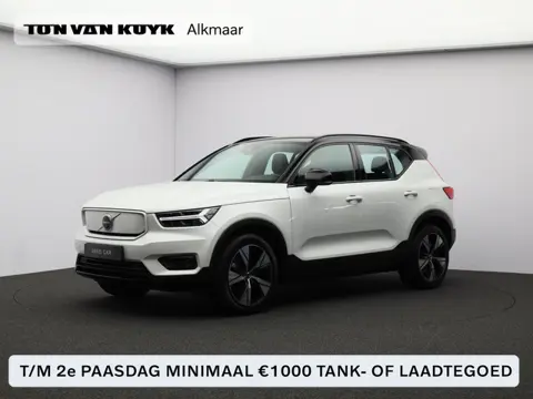 Volvo XC40 Recharge P8 AWD R-Design / SOH 93% / Trekhaak / Elektr. bed. stoelen / Stuur+stoelverwarm