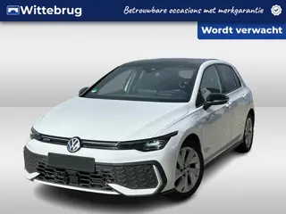 Volkswagen Golf 1.5 eHybrid 272pk GTE DSG Automaat BLACK STYLE / Panorama dak / LM 18 inch / Navigat