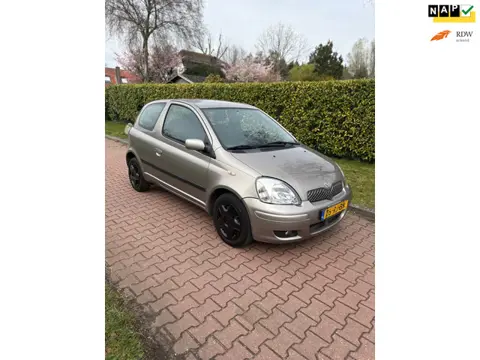 Toyota Yaris 1.3 VVT-i S-Line