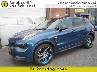 Lynk & Co 01 1.5 261PK! MY23 MET ZWARTE HEMEL ORIGINELE NL AUTO !! PANORAMADAK FULL LED 20INCH 360CA