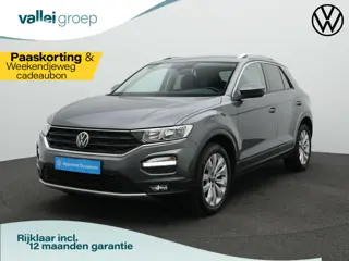 Volkswagen T-Roc 1.0 TSI 110 pk Comfort | Trekhaak | Achteruitrijcamera | Adaptive Cruise | Navigati