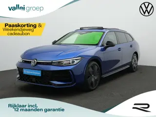 Volkswagen Passat Variant 1.5 eHybrid 272 pk R-Line | Panoramadak | Trekhaak | Adaptief onderstel | 