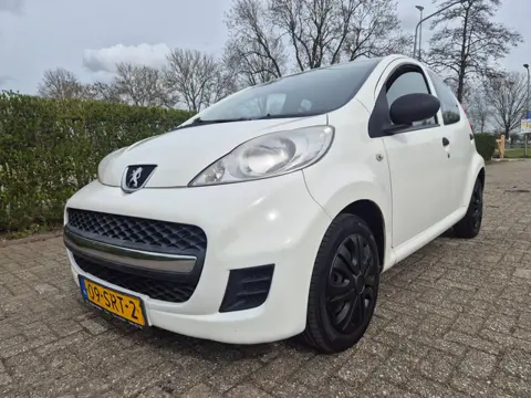 Peugeot 107 1.0-12V XR met ijskoude airco!!