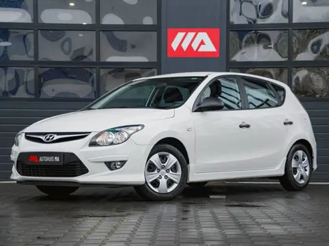 Hyundai I30 1.4i i-Drive Airco|Radio|AUX|Elektrische ramen|Carkit|Bluetooth