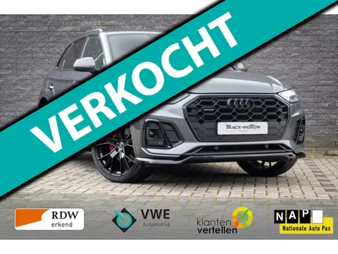 Audi Q5 50 TFSI e S edition Grey & Black