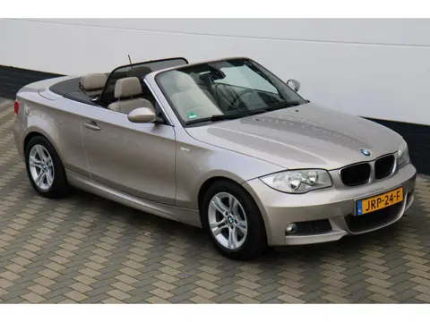 BMW 1-serie Cabrio 128i 6 cilinder 234PK M-pakket Airco !!!
