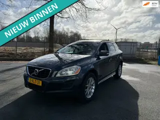 Volvo XC60 2.0 D3 Summum RIJDT EN SCHAKELT TOP