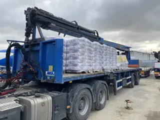 MOL KRAANOPLEGGER + PK 40001 EL (bj 2006)